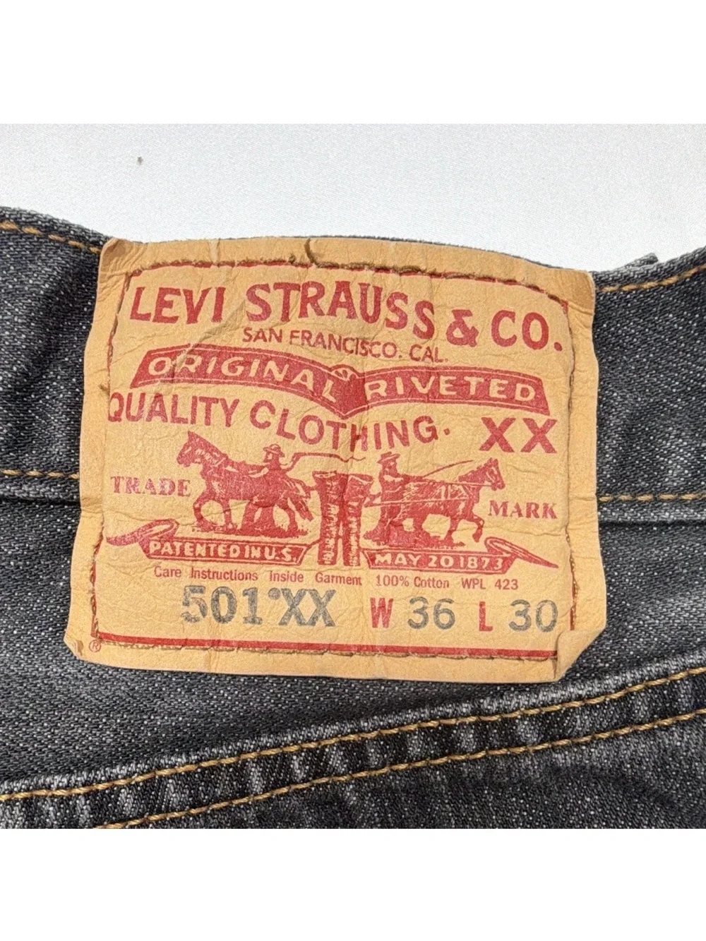 Levi's Men's Straight Jeans in Charcoal Gray